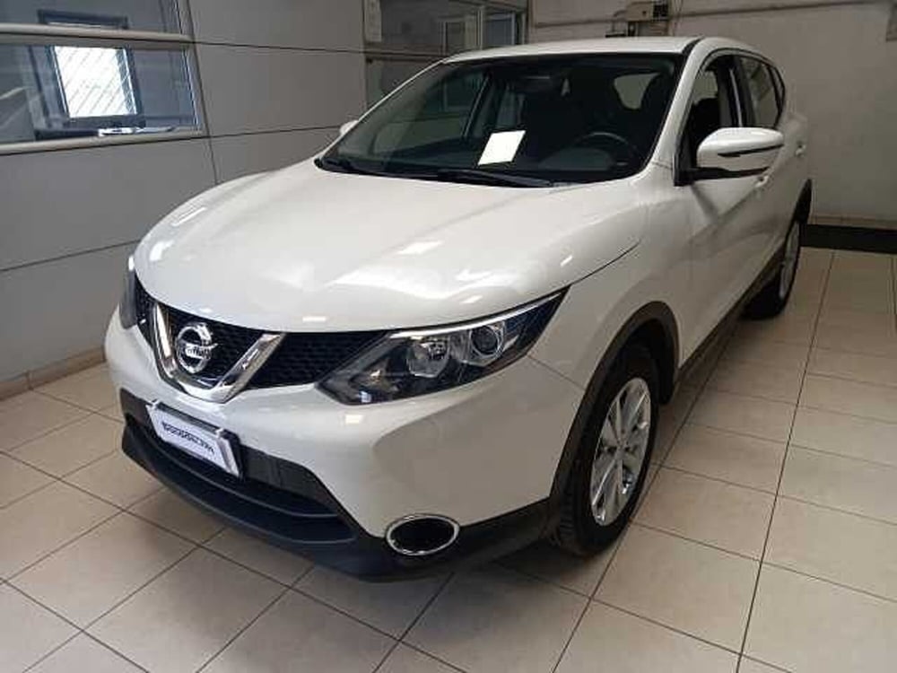 Nissan Qashqai usata a Varese (2)