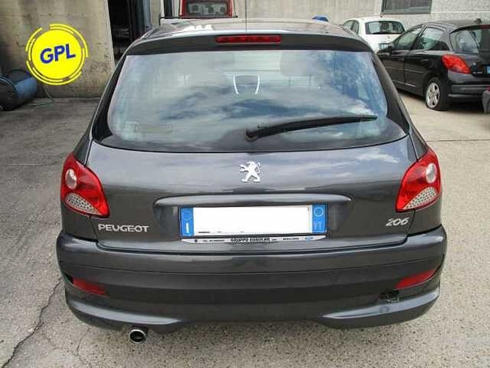 Peugeot 206 usata a Roma (4)