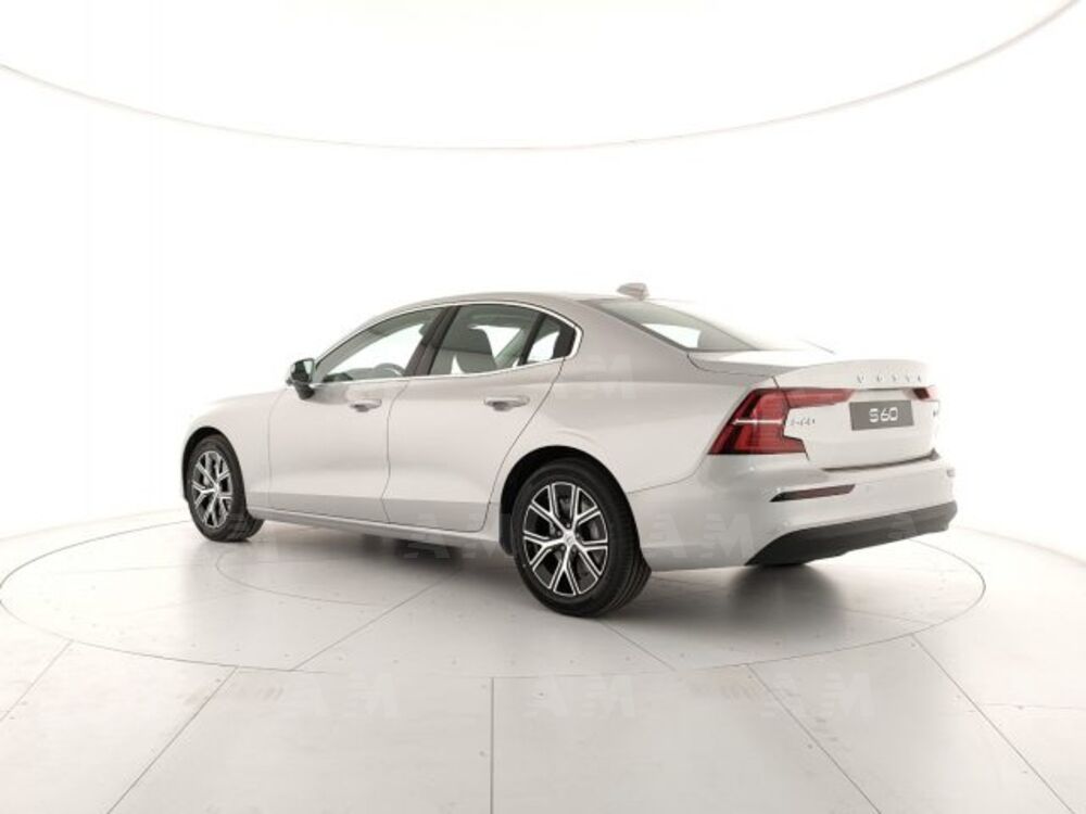 Volvo S60 nuova a Modena (3)