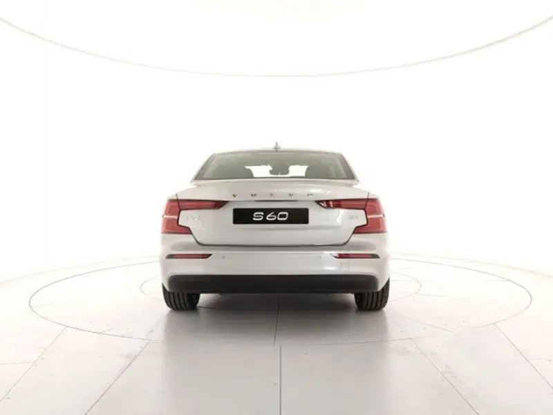 Volvo S60 nuova a Modena (4)