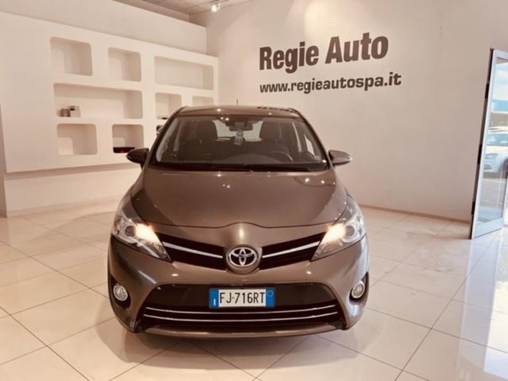 Toyota Verso usata a Viterbo