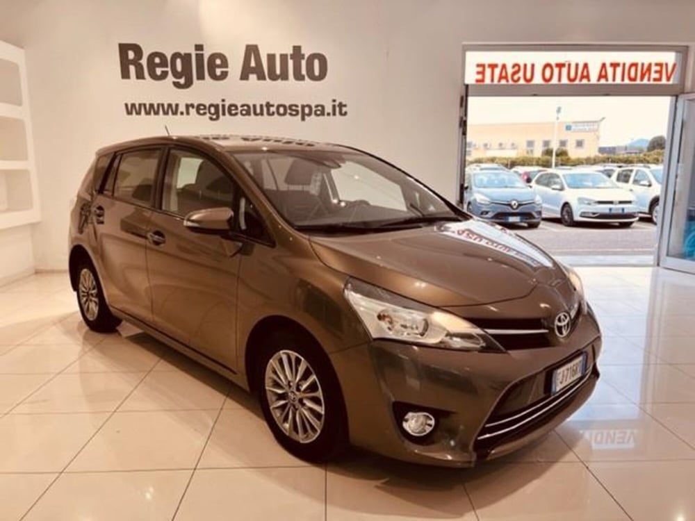 Toyota Verso usata a Viterbo (2)