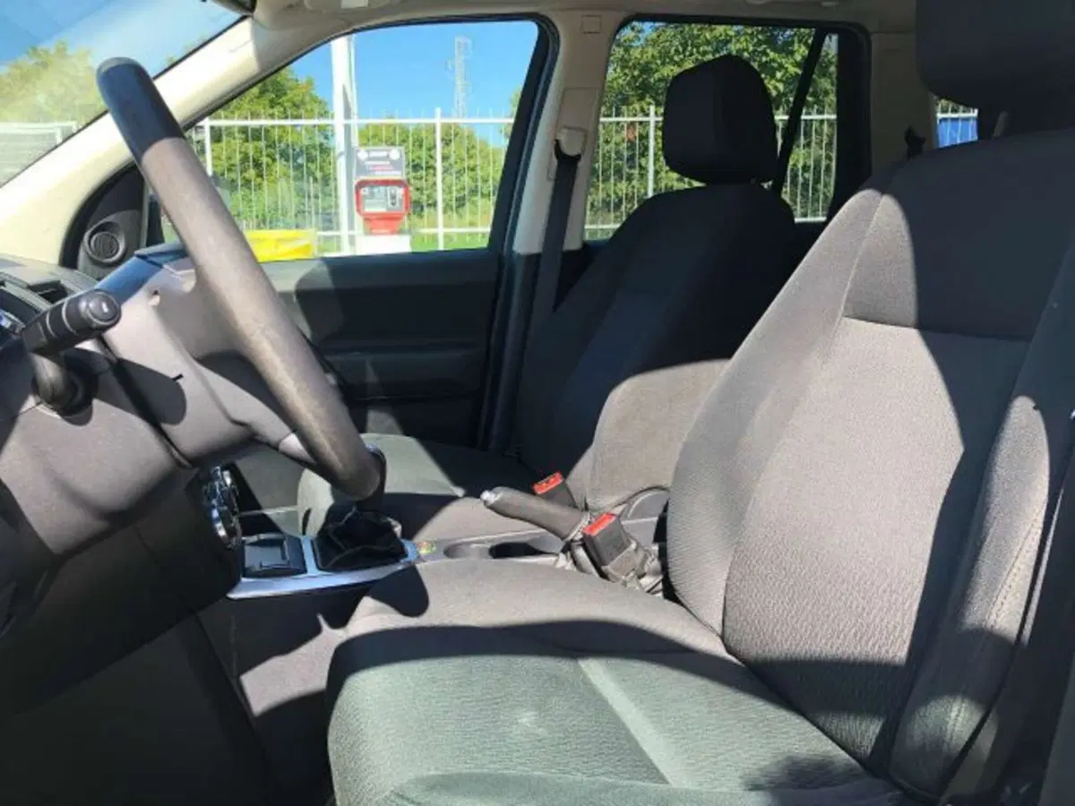 Land Rover Freelander usata a Salerno (9)
