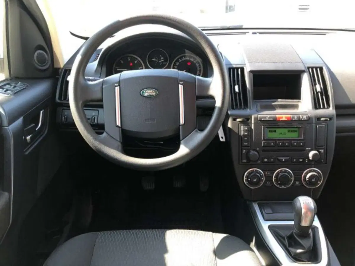 Land Rover Freelander usata a Salerno (12)