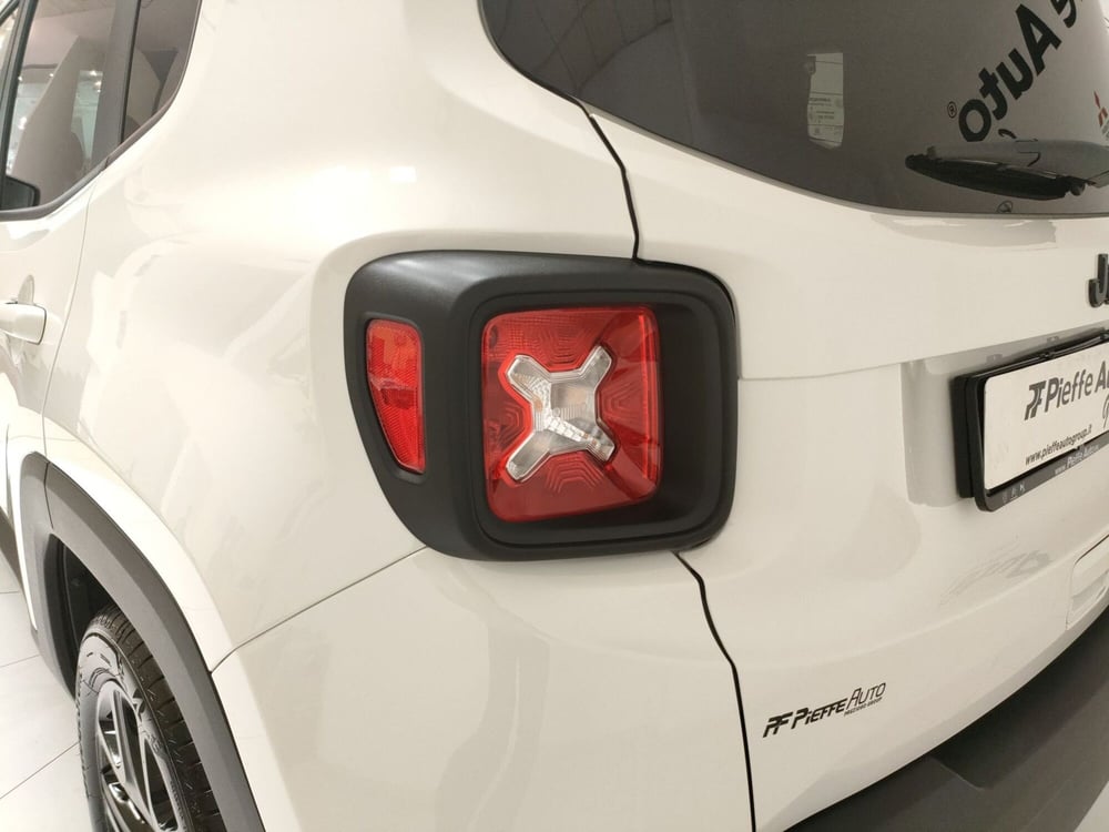 Jeep Renegade nuova a Teramo (8)