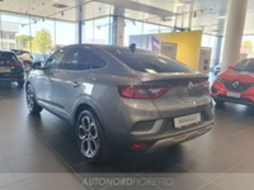 Renault Arkana nuova a Pordenone (4)