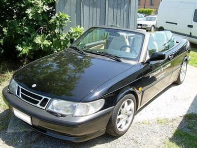 Saab 900 Cabrio 2.0i turbo 16V cat SE  del 1998 usata a Lamporecchio