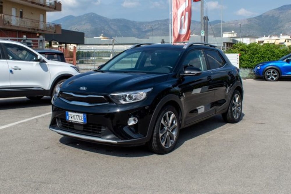 Kia Stonic usata a Latina (3)