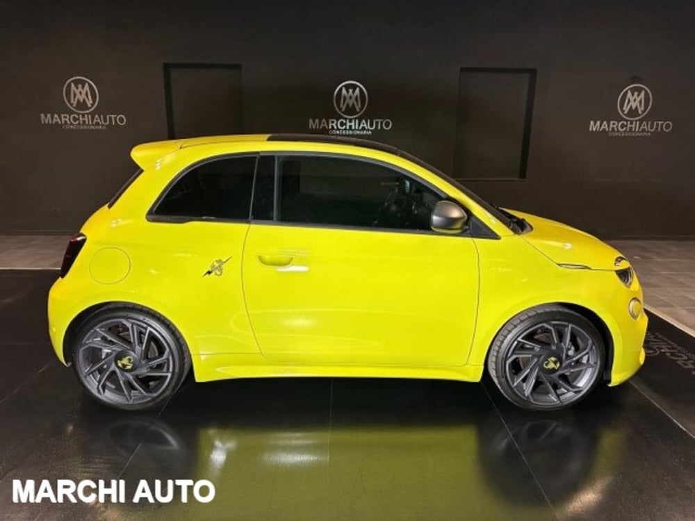 Abarth 500e Cabrio usata a Perugia (4)