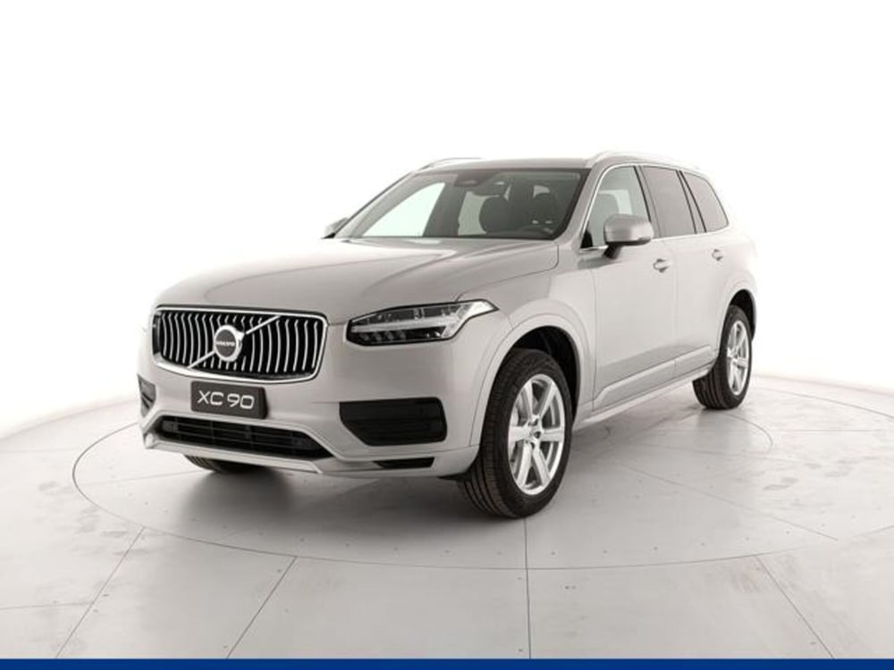 Volvo XC90 nuova a Modena (2)