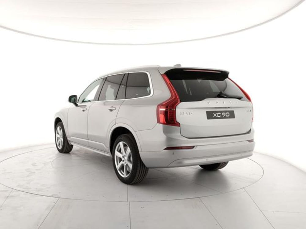 Volvo XC90 nuova a Modena (3)