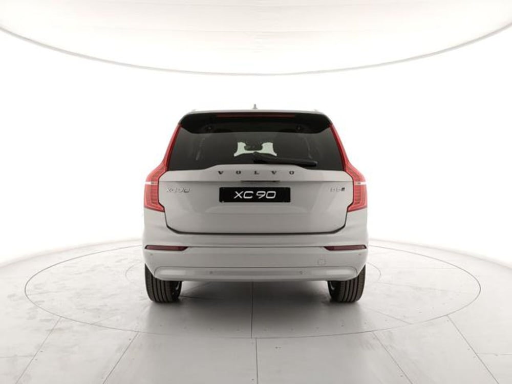 Volvo XC90 nuova a Modena (4)