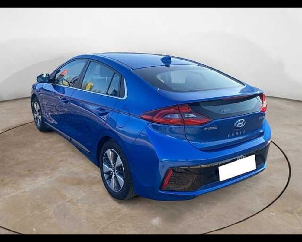 Hyundai Ioniq usata a Cremona (5)