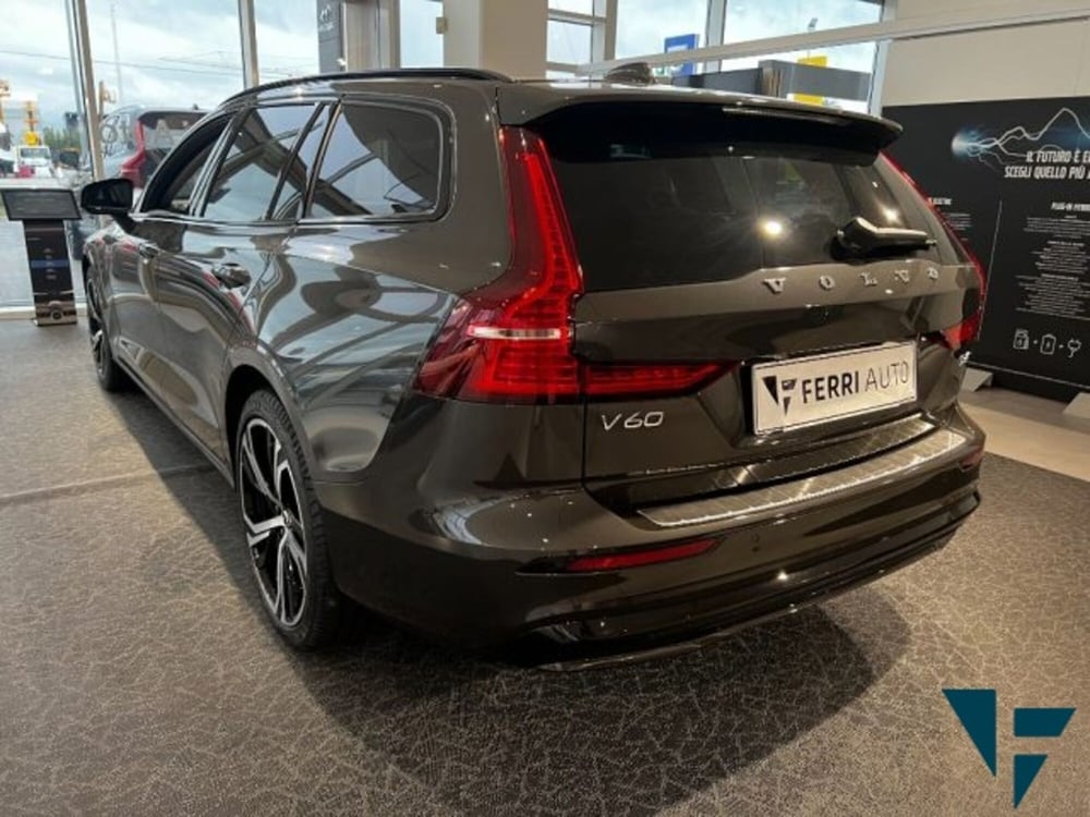 Volvo V60 nuova a Udine (8)