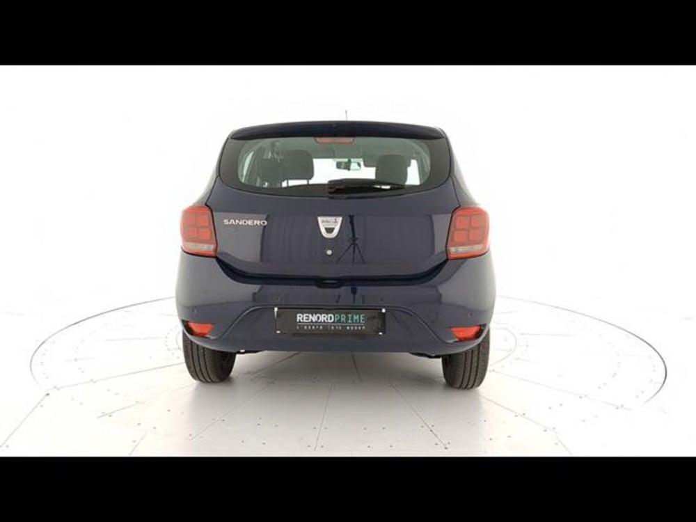 Dacia Sandero usata a Milano (4)