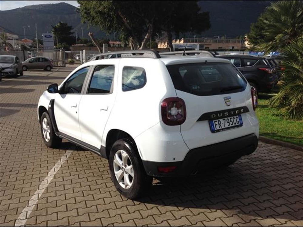 Dacia Duster nuova a Palermo (12)