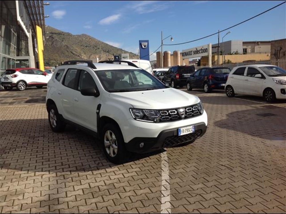 Dacia Duster nuova a Palermo (5)