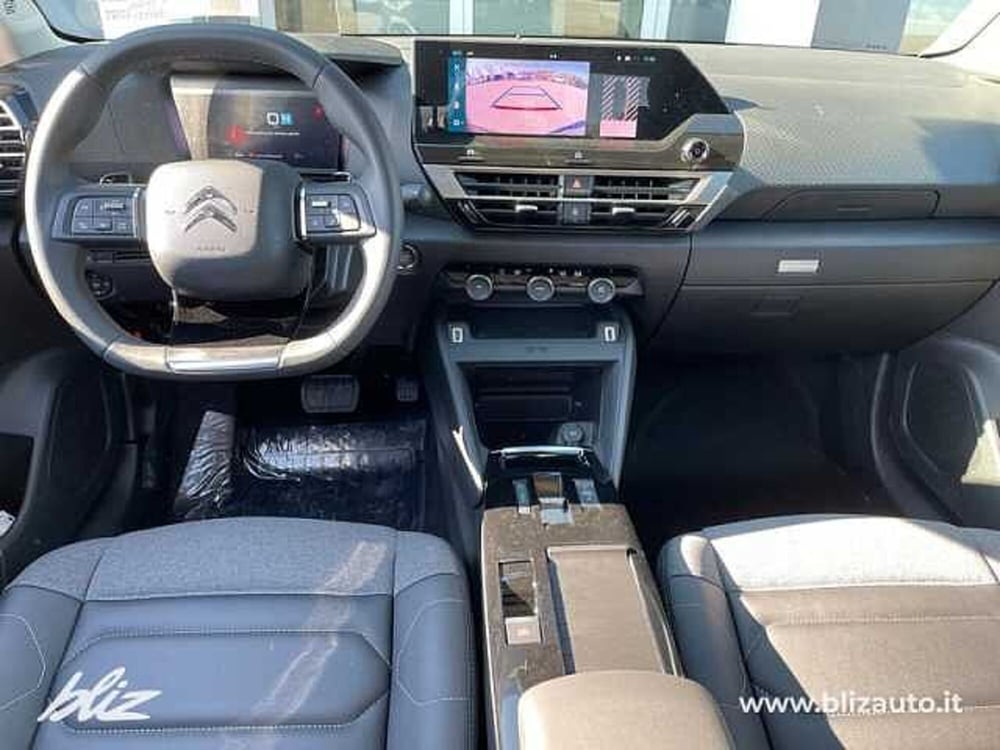 Citroen C4 X nuova a Udine (9)