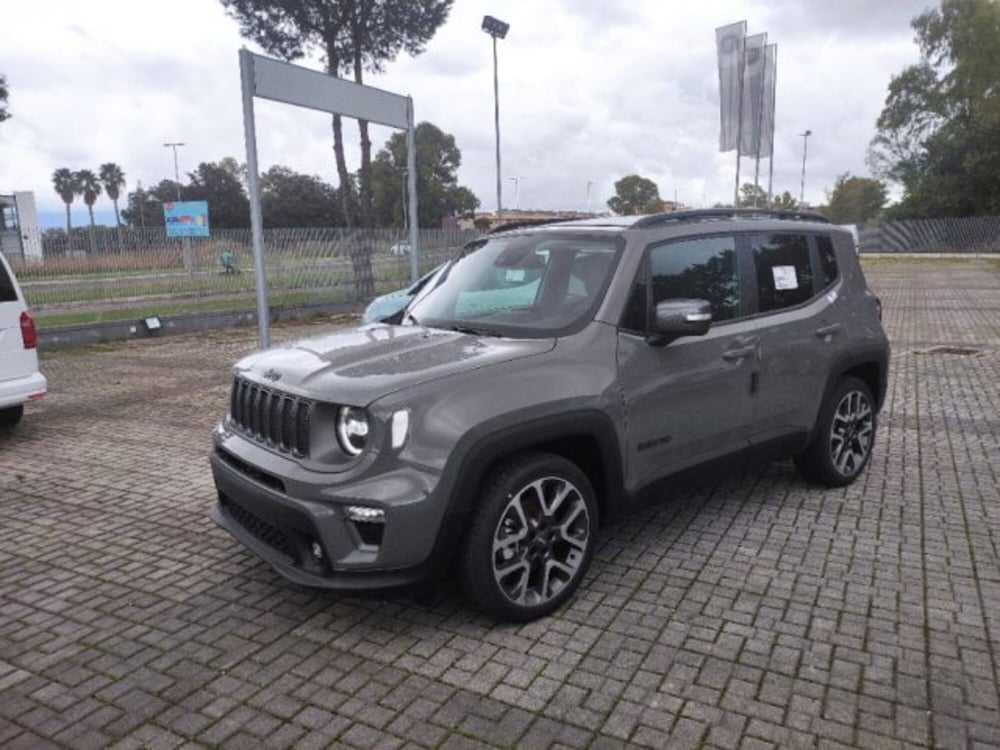 Jeep Renegade nuova a Frosinone (2)