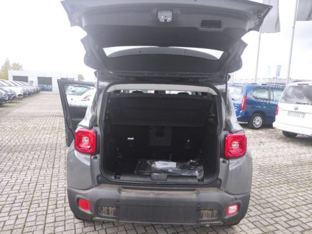 Jeep Renegade nuova a Frosinone (14)