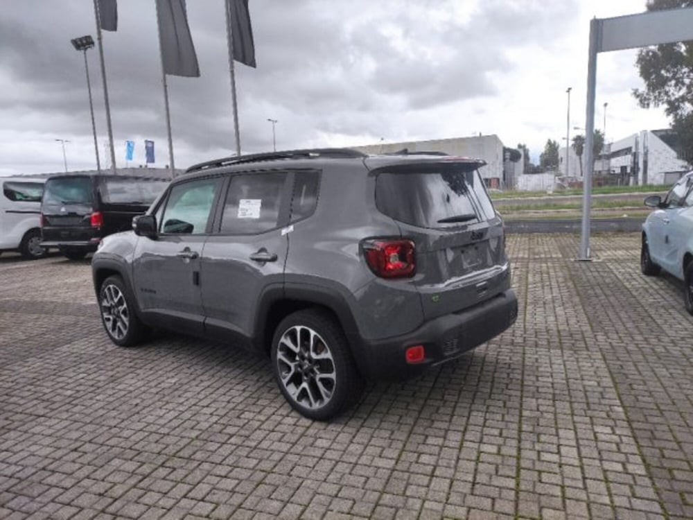 Jeep Renegade nuova a Frosinone (4)