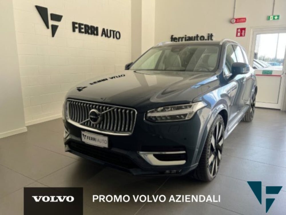 Volvo XC90 nuova a Udine (2)