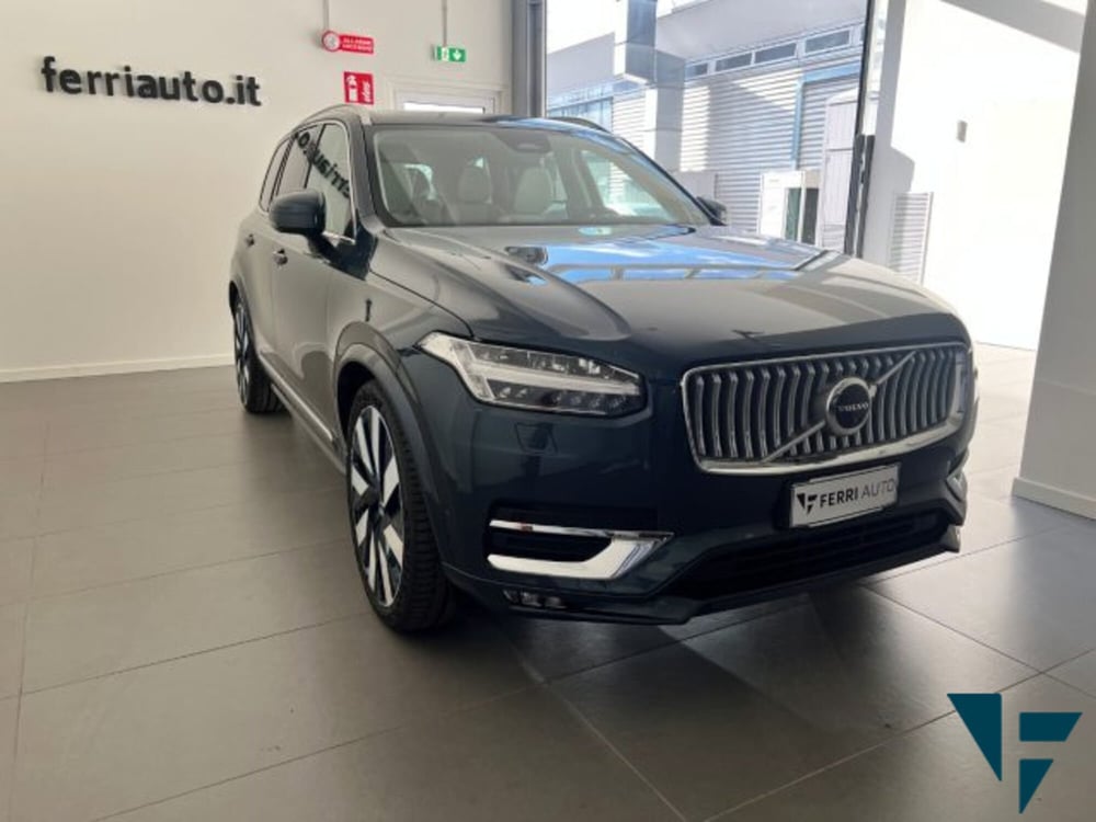 Volvo XC90 nuova a Udine (4)