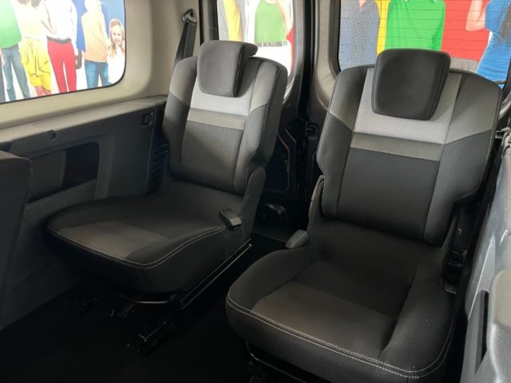 Renault Grand Kangoo usata a Salerno (11)