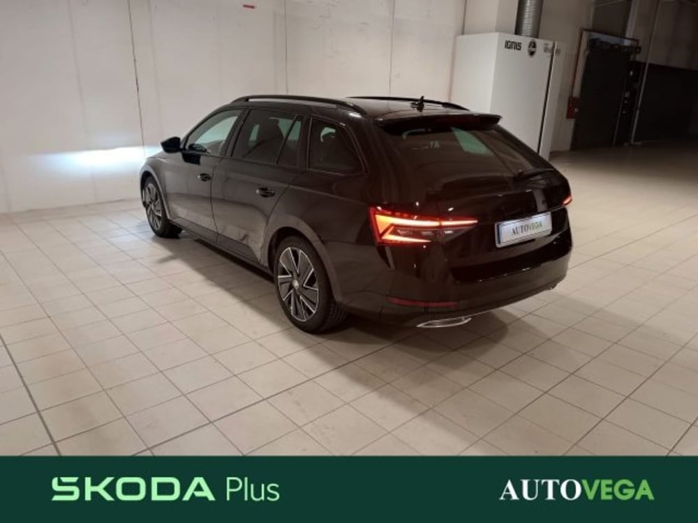 Skoda Superb Station Wagon usata a Vicenza (4)