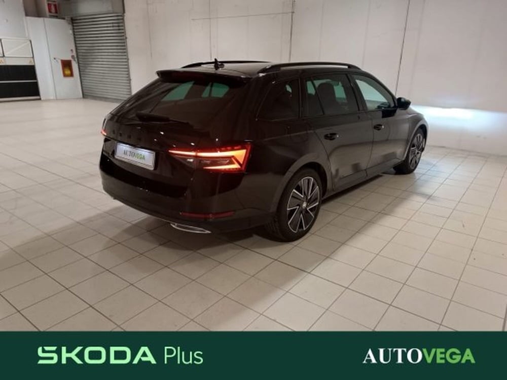 Skoda Superb Station Wagon usata a Vicenza (5)