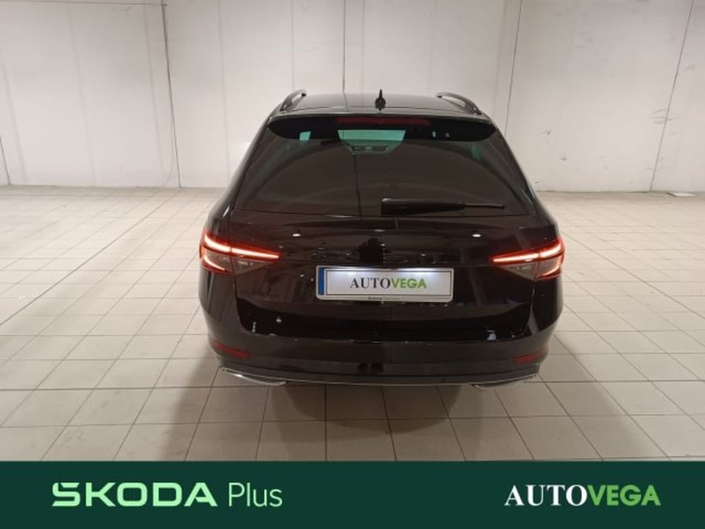 Skoda Superb Station Wagon usata a Vicenza (6)