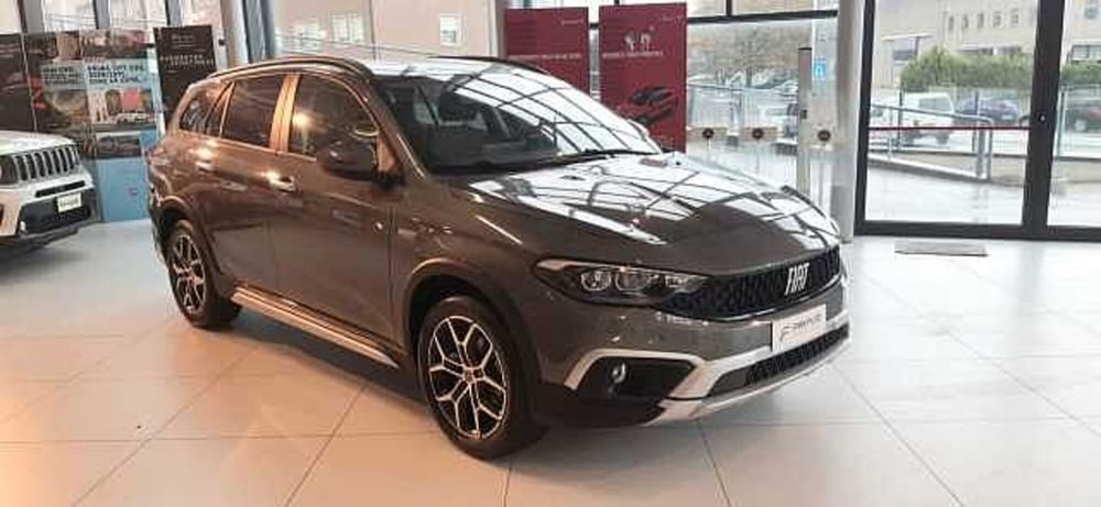 Fiat Tipo Station Wagon nuova a Ancona (2)