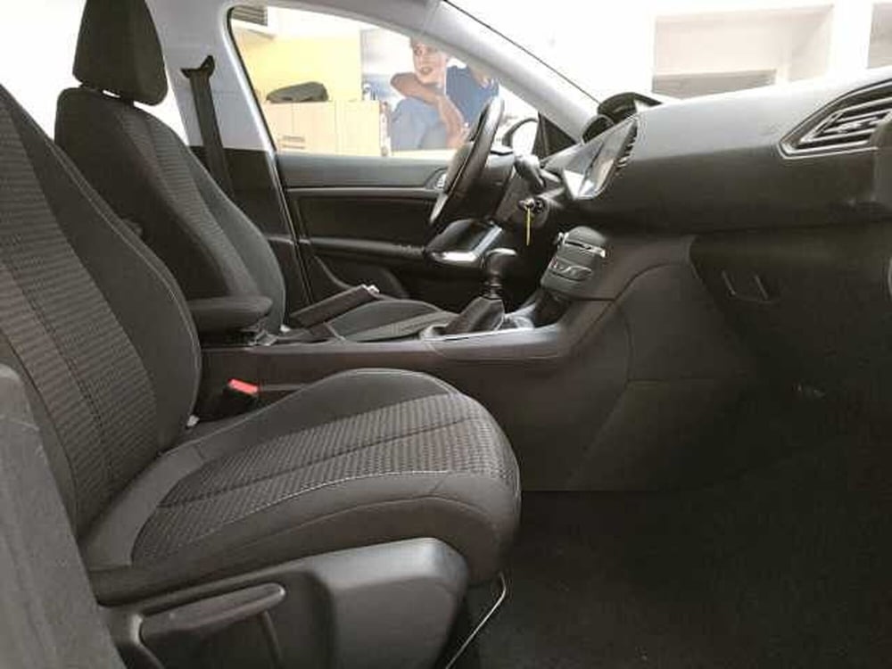 Peugeot 308 usata a Teramo (15)