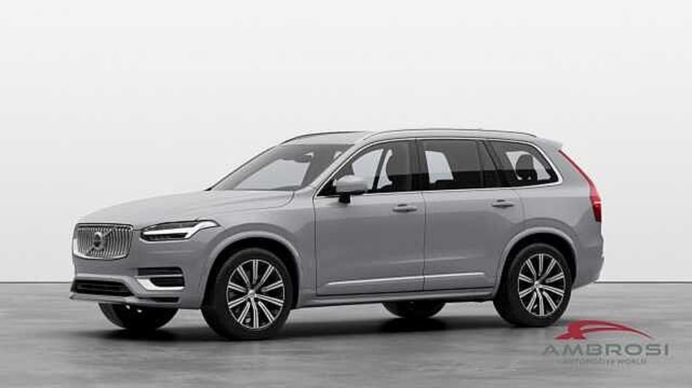 Volvo XC90 nuova a Viterbo