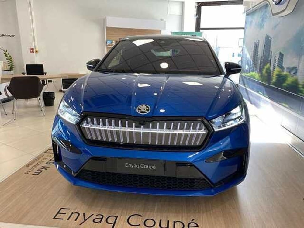 Skoda Enyaq Coupé nuova a Ancona (17)