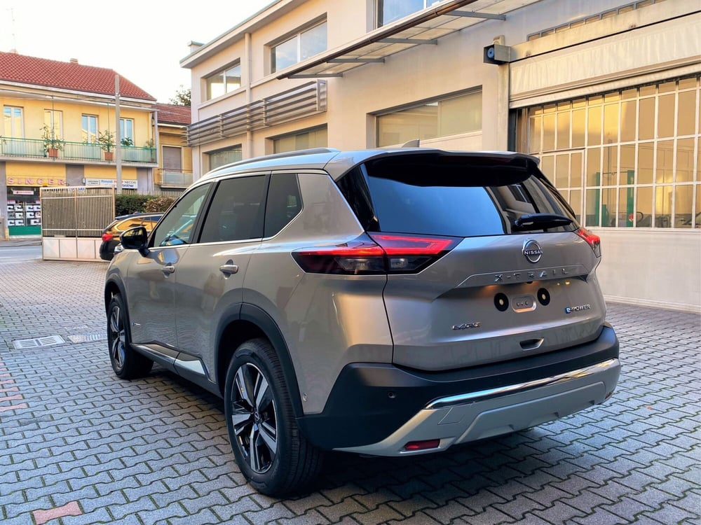 Nissan X-Trail nuova a Varese (7)