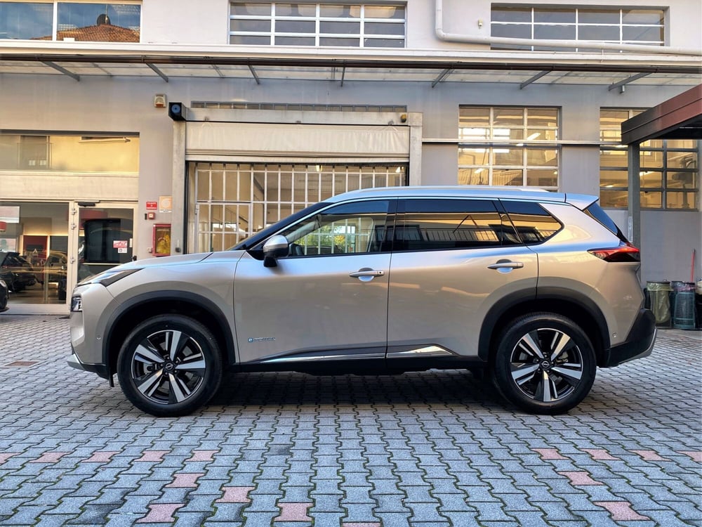 Nissan X-Trail nuova a Varese (8)