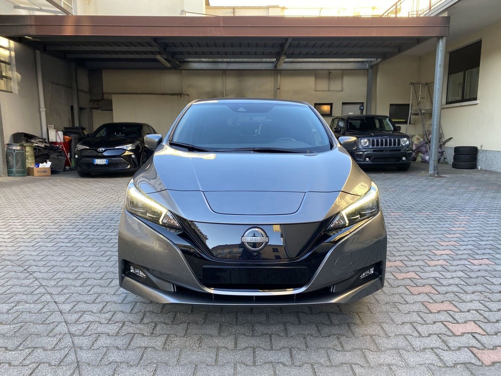 Nissan Leaf nuova a Varese (2)