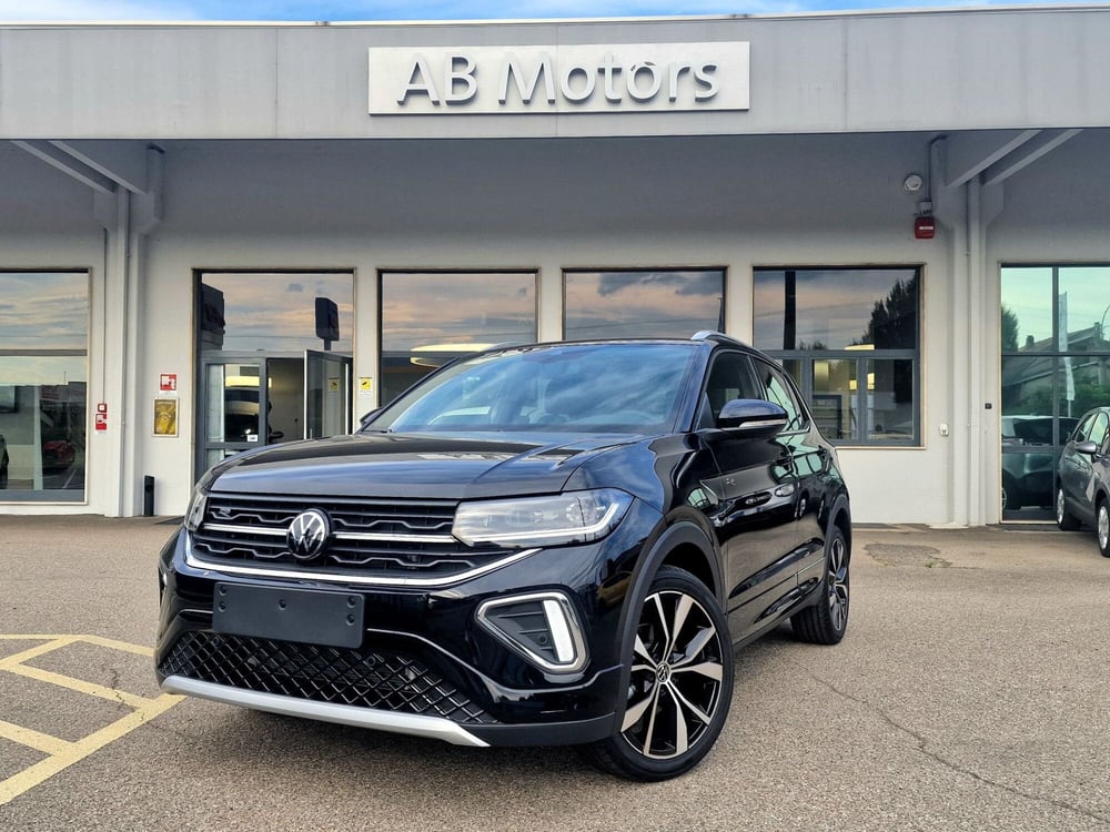 Volkswagen T-Cross nuova a Varese