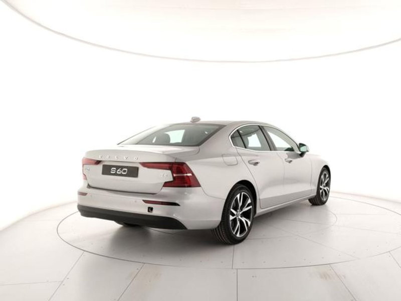 Volvo S60 nuova a Modena (5)
