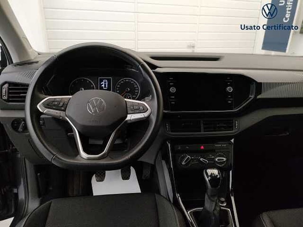 Volkswagen T-Cross usata a Varese (15)