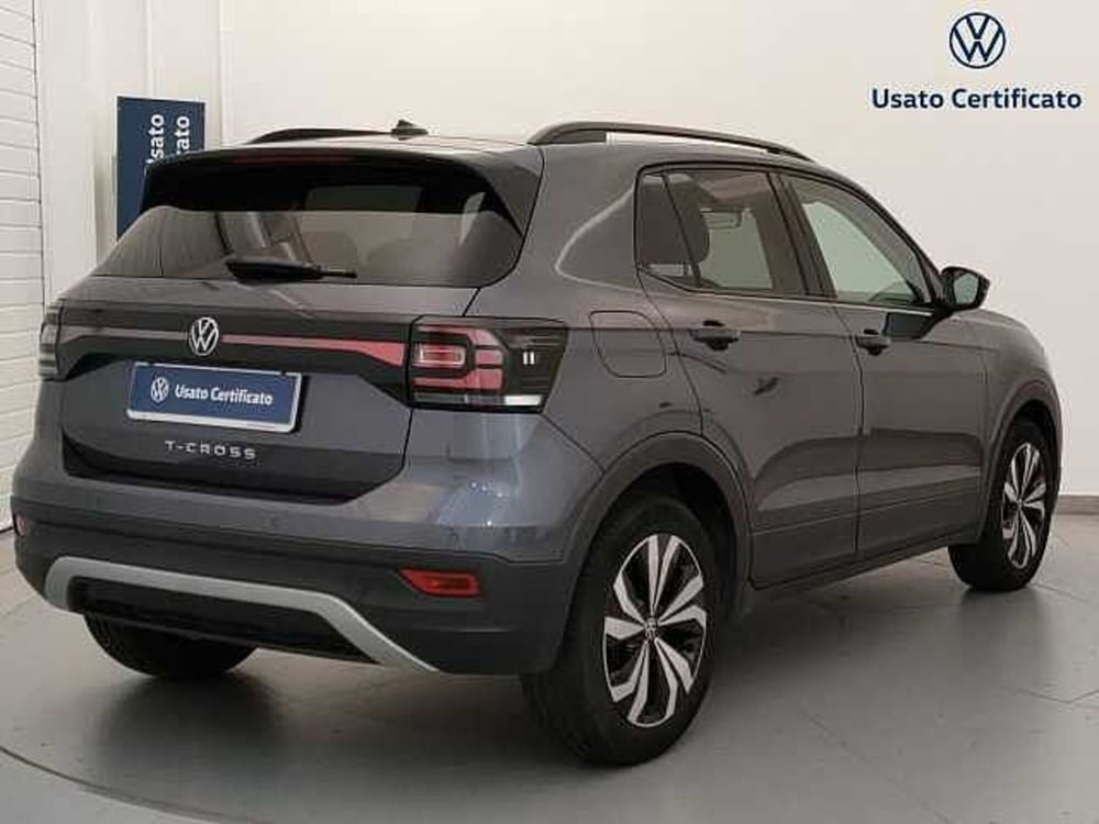 Volkswagen T-Cross usata a Varese (6)