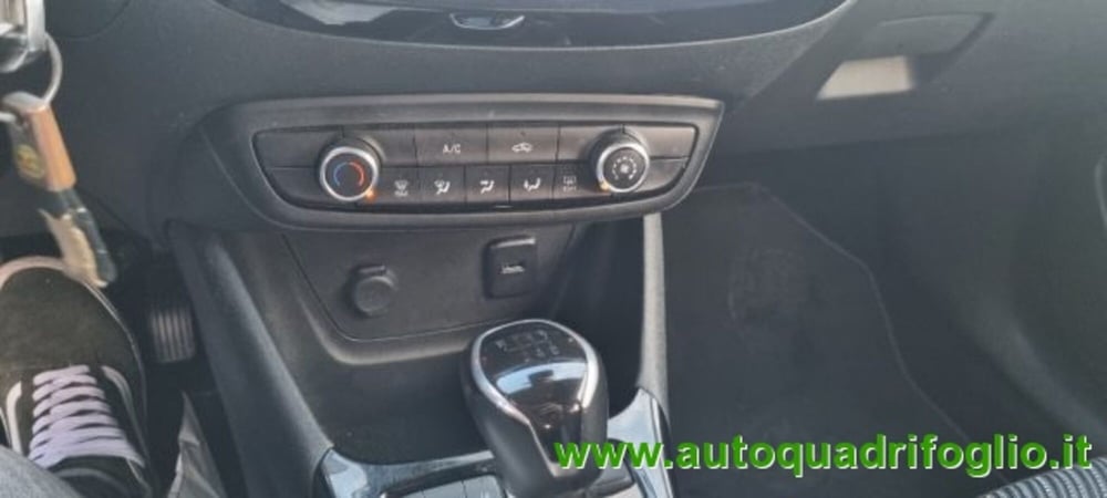 Opel Crossland X usata a Savona (8)