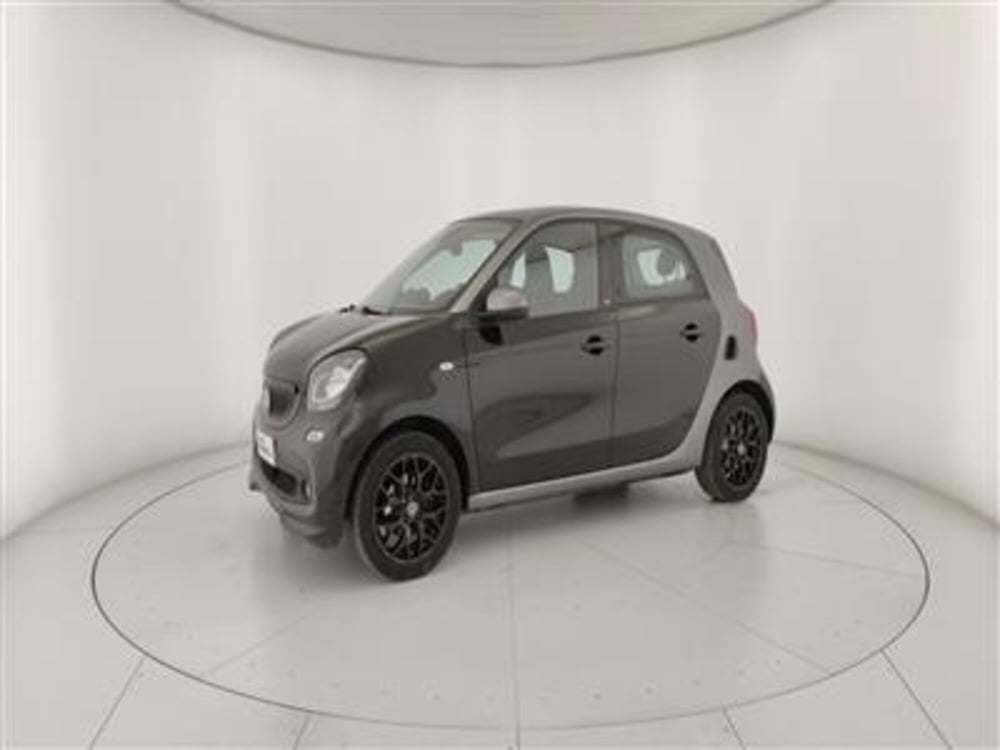 smart forfour usata a Bari (2)