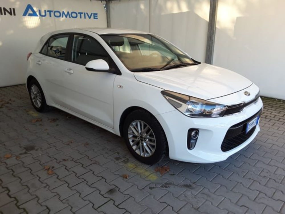 Kia Rio usata a Firenze (2)