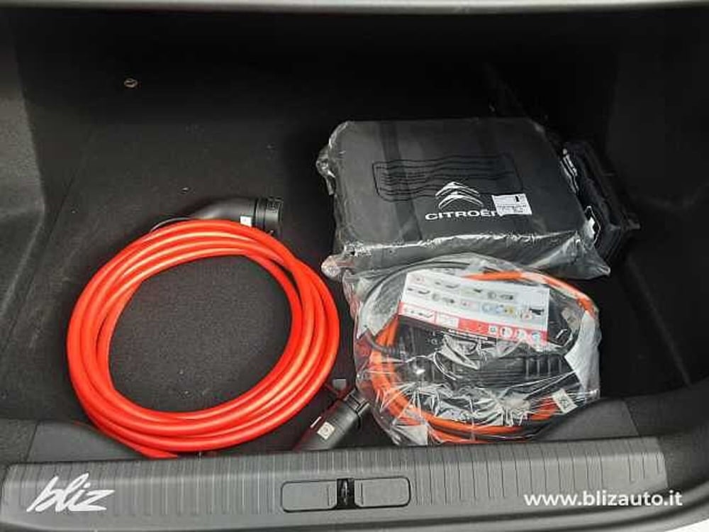Citroen e-C4 X usata a Udine (11)
