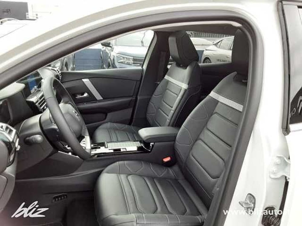 Citroen e-C4 X usata a Udine (14)