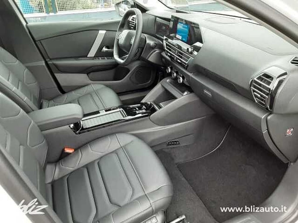 Citroen e-C4 X usata a Udine (15)