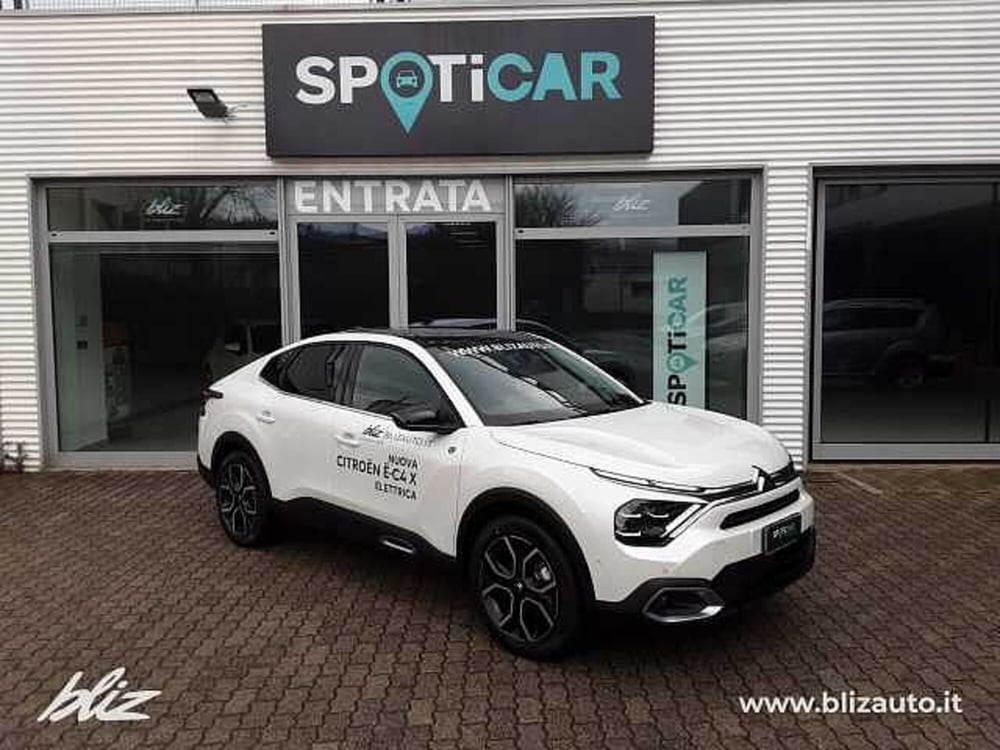 Citroen e-C4 X usata a Udine (7)