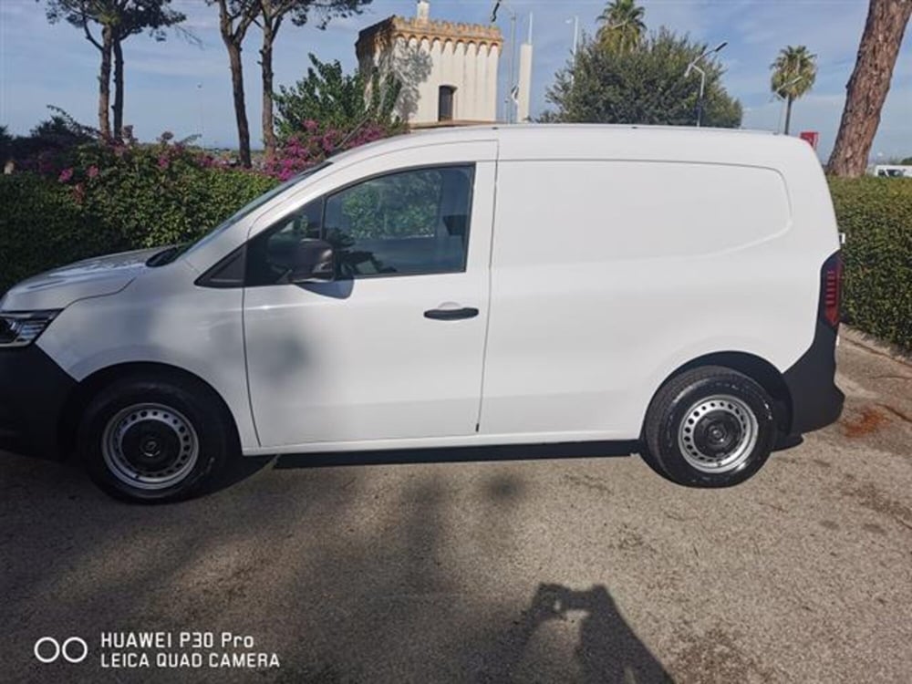 Renault Kangoo Furgone nuova a Brindisi (6)